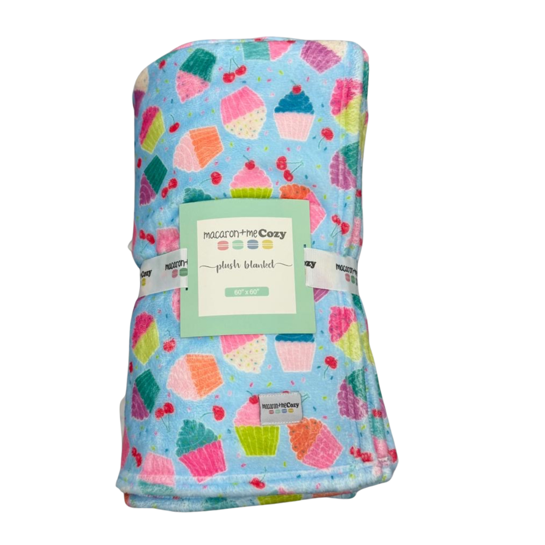 Plush Blanket - Cupcake