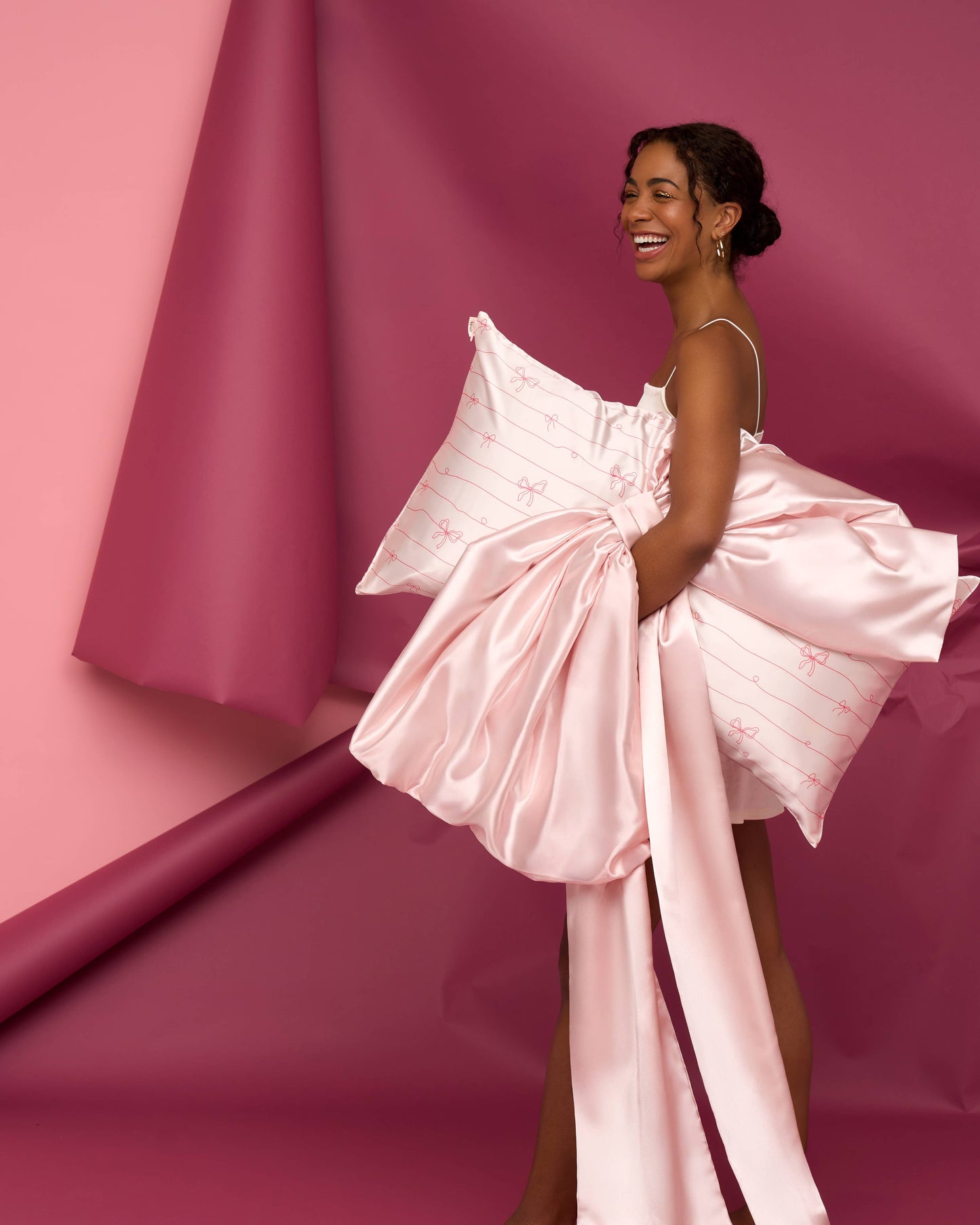 Holiday Bows Satin Pillowcase